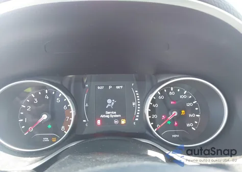 2018 Jeep Compass Sport Fwd из США, поврежденный, VIN 3C4NJCAB2JT133321